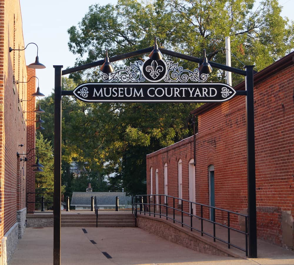 museum courtyard outside